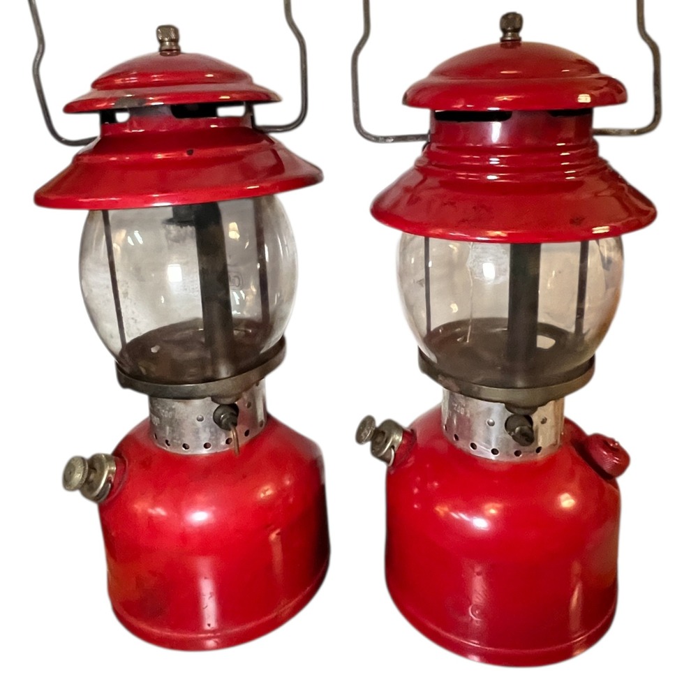 Two VTG Coleman Red 200A Lanterns Single Mantle Pyrex Globe 1962 & 1963 Made USA